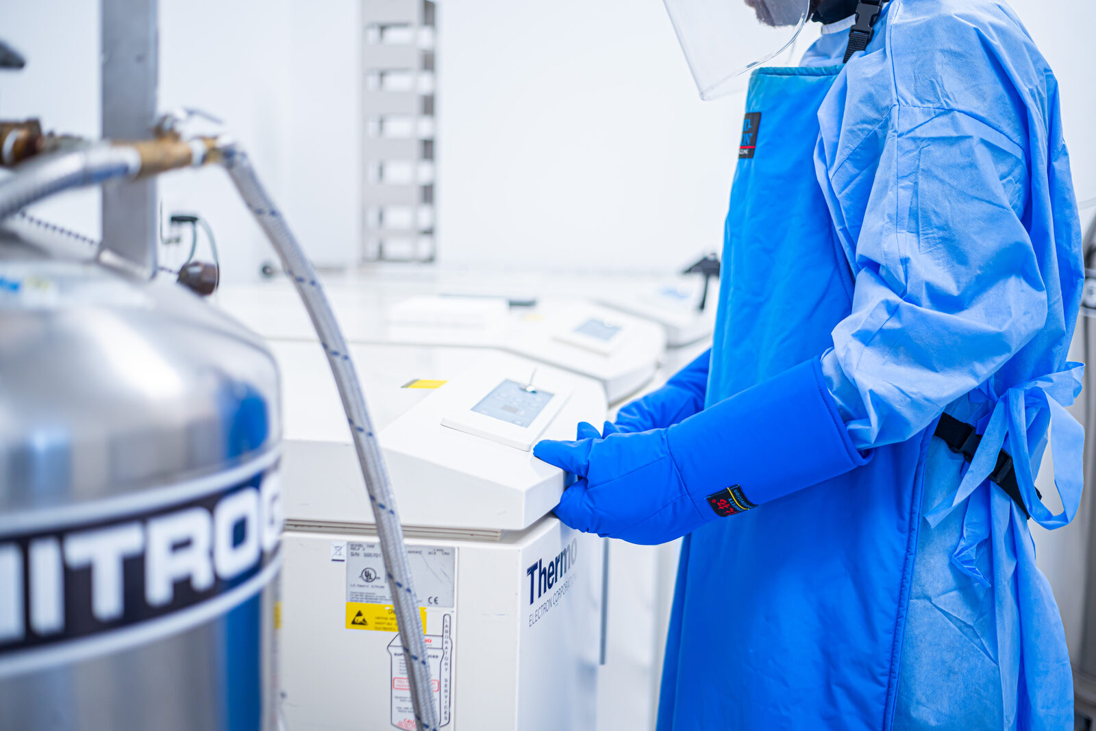 Cryogenic nitrogen storage